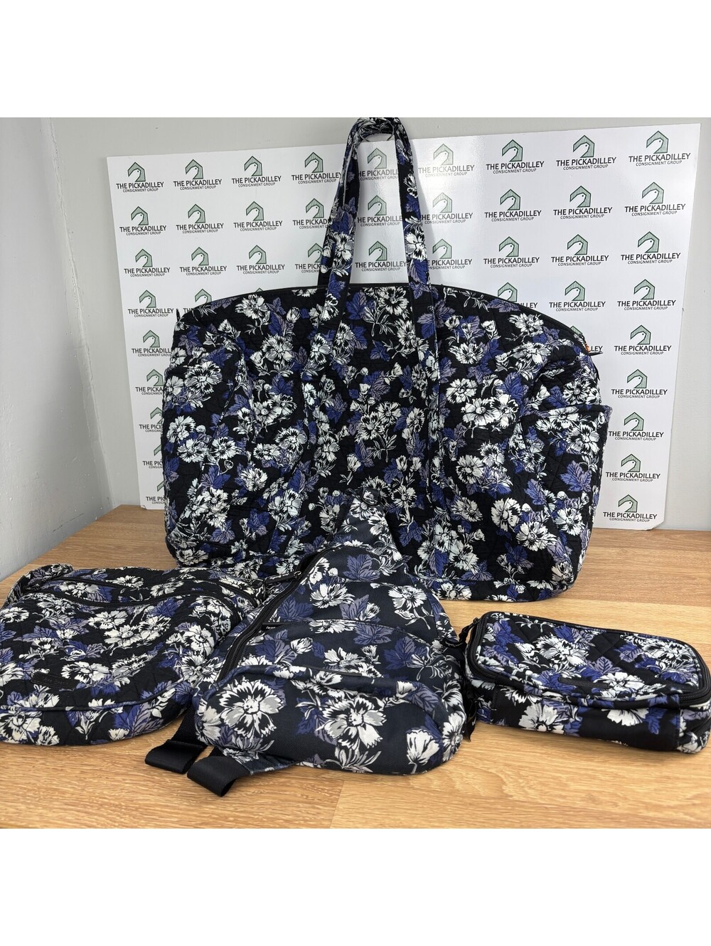 Vera Bradley Grand Traveler Luggage Set Frosted Floral 4 Piece